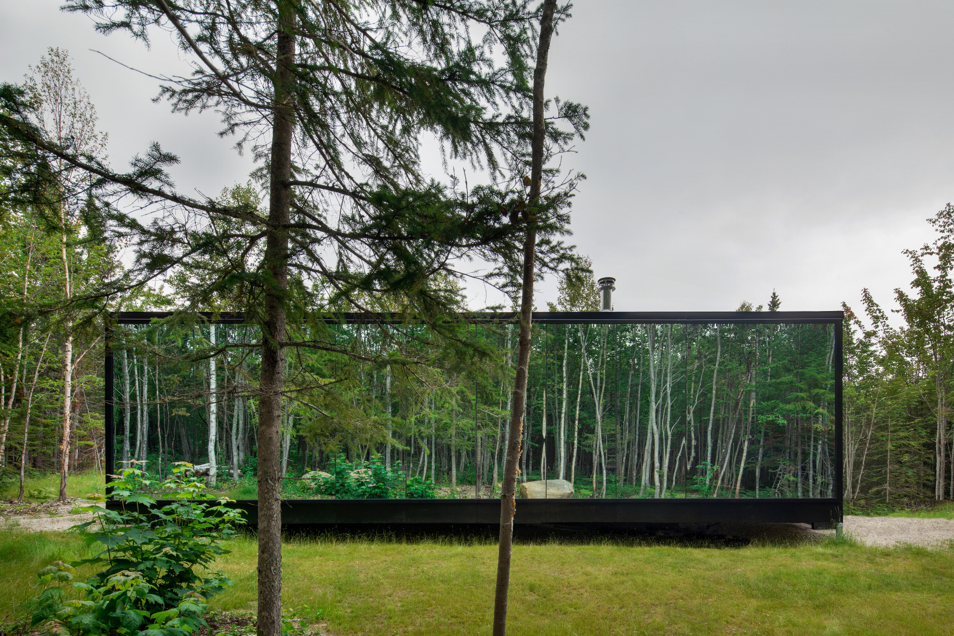 Nowa era elewacji — MIROLUX w sercu współczesnej architektury